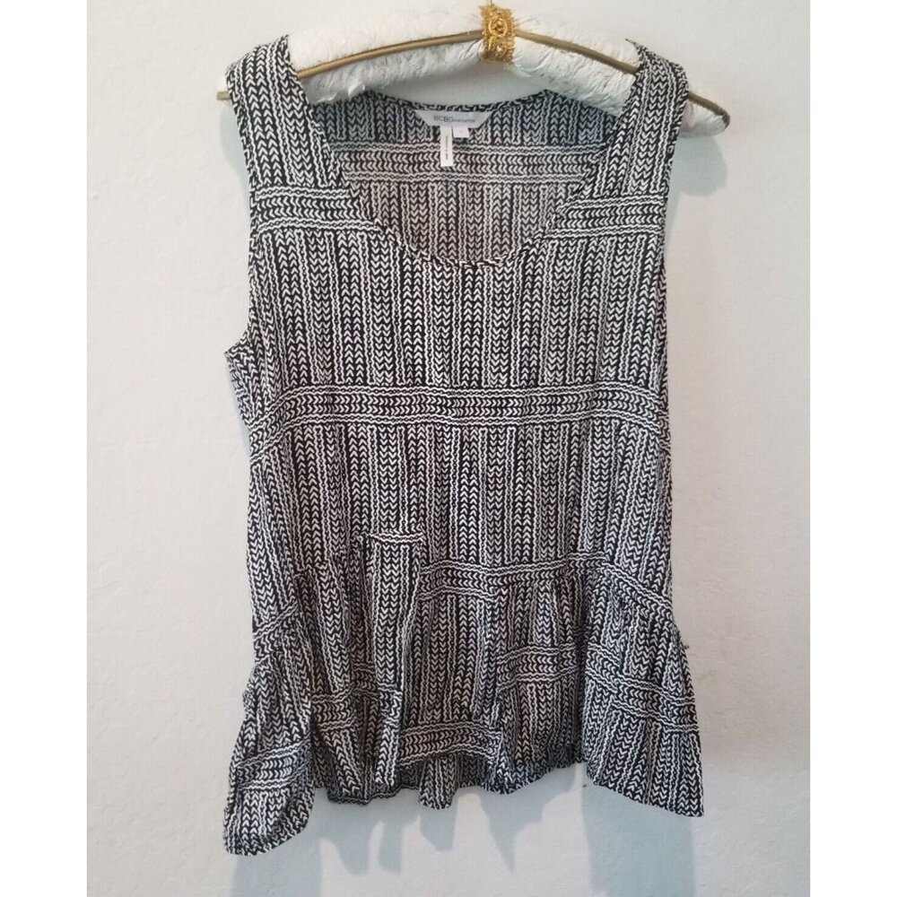 BCBGeneration Women Large Sleeveless Flared Hem Blouse Top Geometric Gray Casual